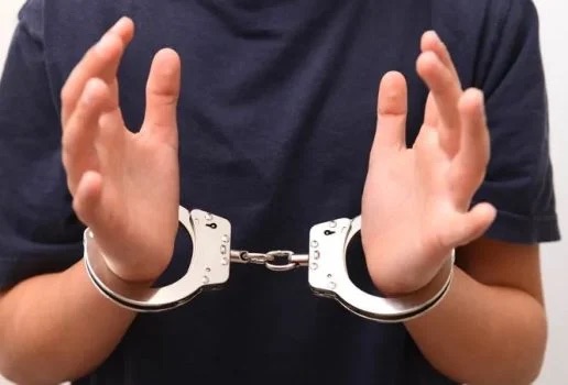 Arrestohet një 54 vjeçar në Kaçanik, dyshohet se ka kanosur me armë një person