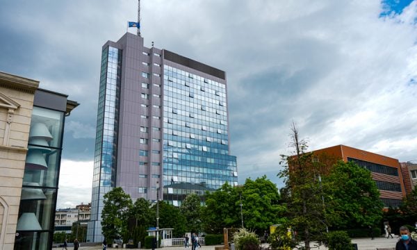 Qeveria e Kosovës uron Ditën e Evropës: Hap pas hapi, po i afrohemi Bashkimit Evropian