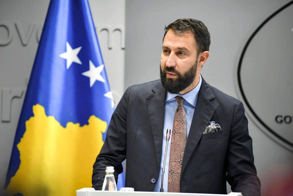 Ministri Krasniqi: Pos Atiqit, jemi në koordinim e sipër që edhe tre kryetarët tjerë në veri ta japin betimin