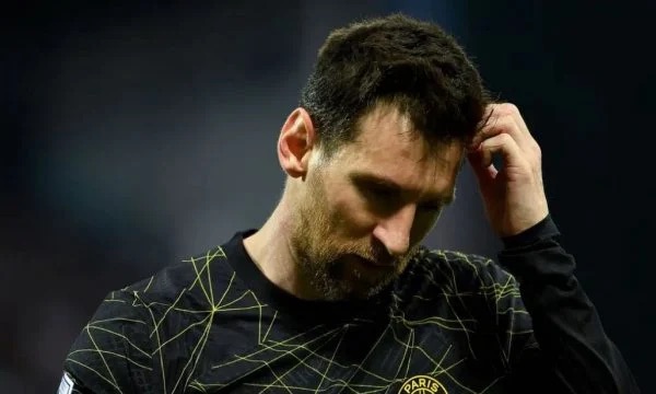 Xavi insiston se rikthimi i Messit te Barça varet nga ajo çka do të kërkojë ai