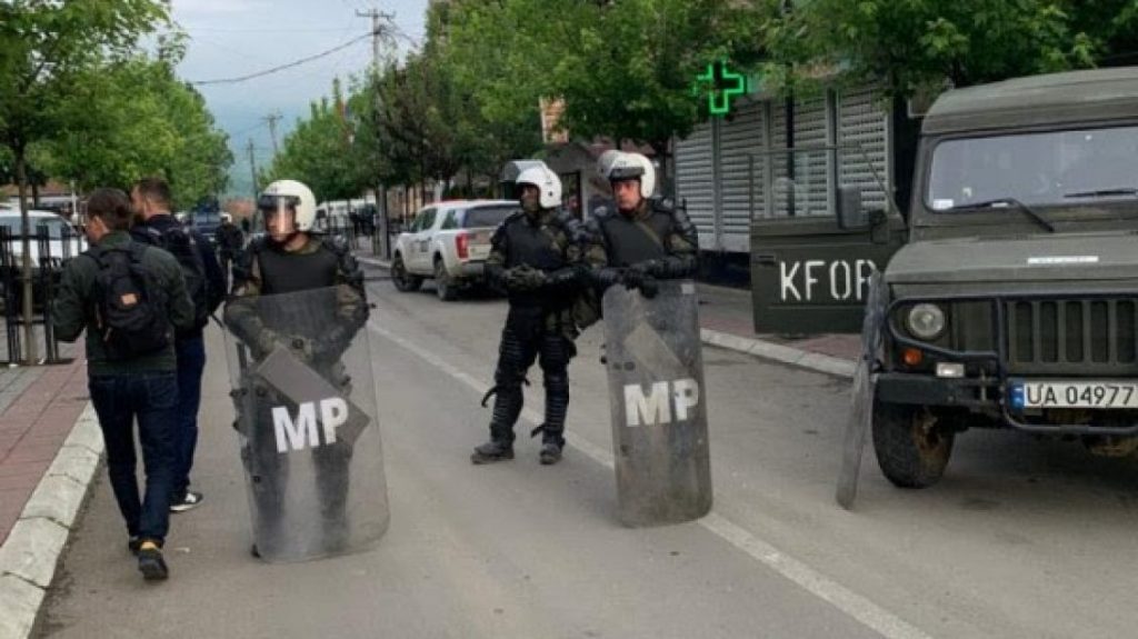 KFOR-i blindon objektin e komunës së Leposaviqit