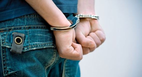 Arrestohet i dyshuari i dytë në rastin e 4 mijë e 700 eurove të falsifikuara