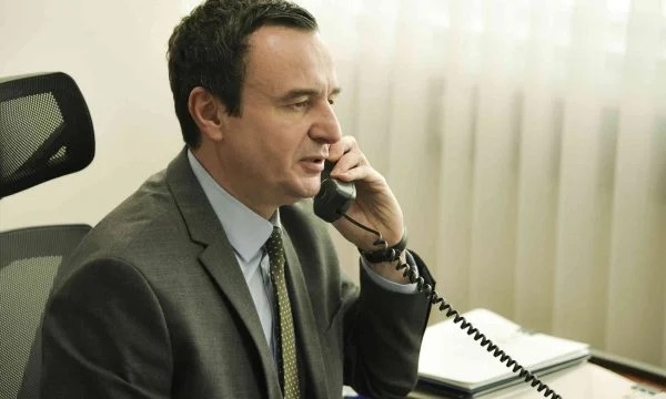 Kurti merr thirrje nga Amerika, pajtohet për zgjedhje të reja
