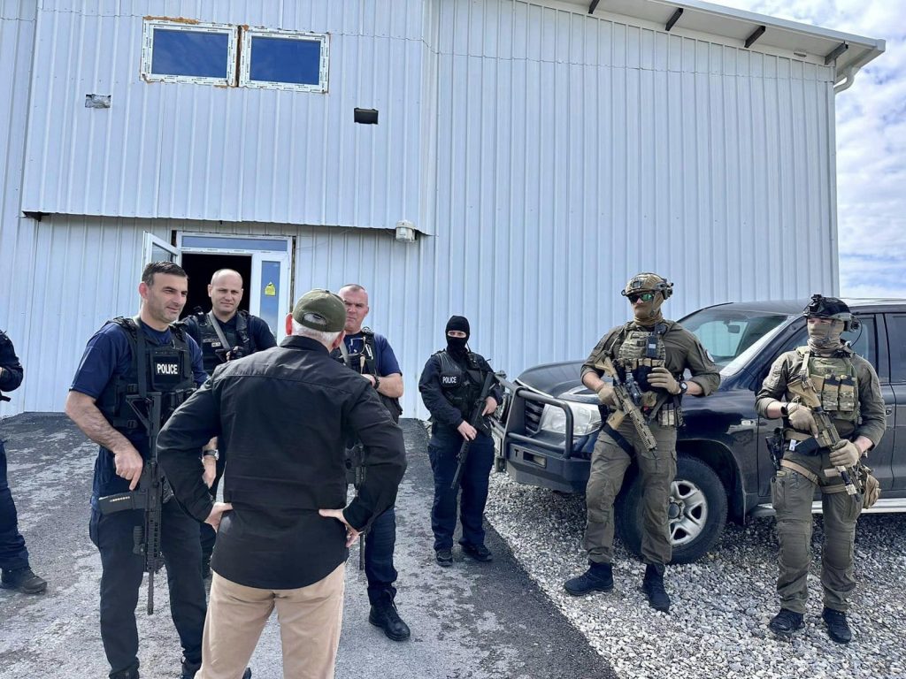 Sveçla viziton veriun: Policia s’po kursen asgjë për sovranitet