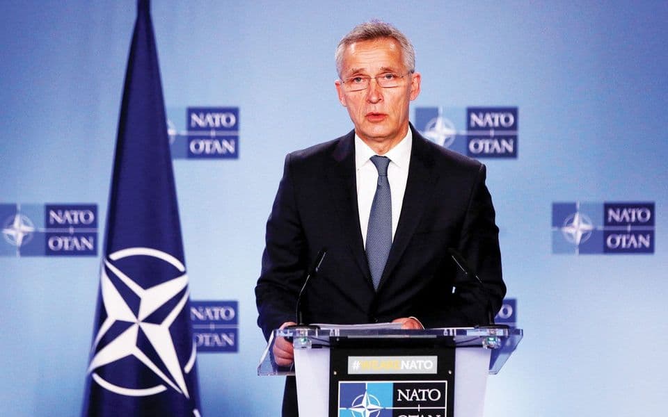 Stoltenberg: Prishtina dhe Beogradi t’i kthehen dialogut, të përmbahen nga sjelljet e papërgjegjshme