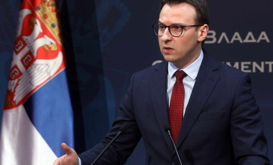 Petkoviq për të arrestuarin e sotëm në veri: Llune është luftëtar i interesave kombëtare serbe