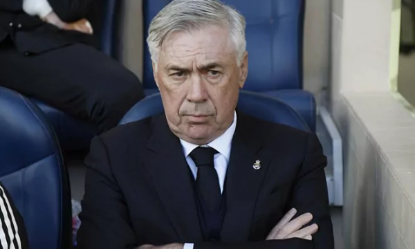 Ancelotti po shqyrton ndryshimin e sistemit të formacionit, nëse klubi nuk transferon tjetër sulmues