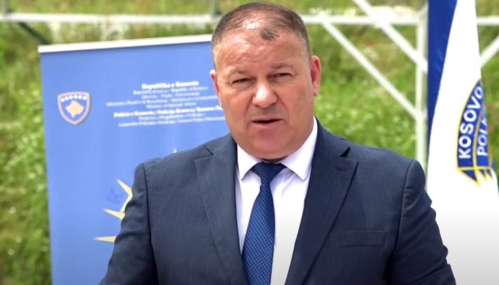 Drejtori i policisë: Granatat e kapura mbrëmë janë prodhim serb i vitit 2021, u përdorën edhe në sulmin ndaj KFOR-it