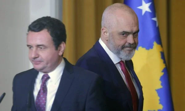 Qeveria e konfirmon mospjesëmarrjen e Kurtit në takimin në Tiranë: Është njoftuar Edi Rama