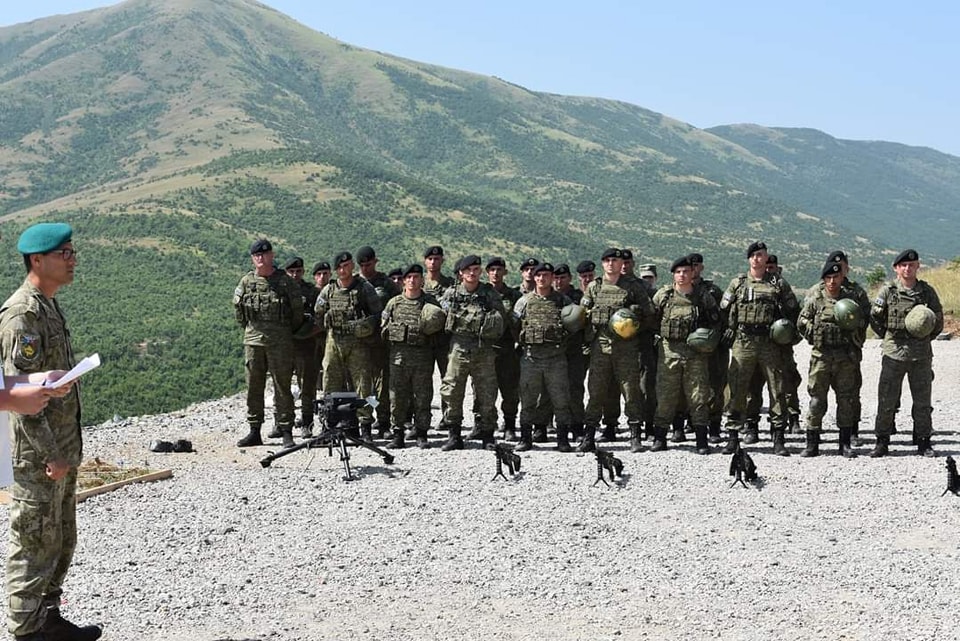 FSK-ja trajnohet me Forcat e Armatosura Turke