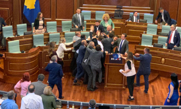 IKD: Katrahurë dhe sjellje jo parlamentare në sesionin pranveror të Kuvendit