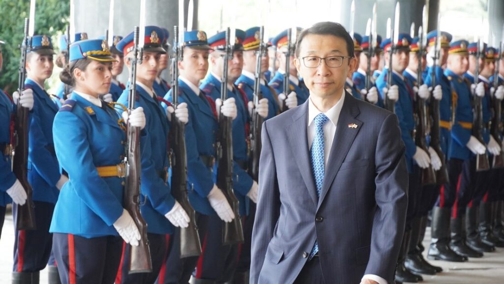 Ambasadori i Japonisë në Serbi: E mbështesim dialogun Kosovë-Serbi