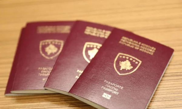 Mërgimtarët duan edhe shtetësinë e Kosovës, disa detyrohen të heqin dorë