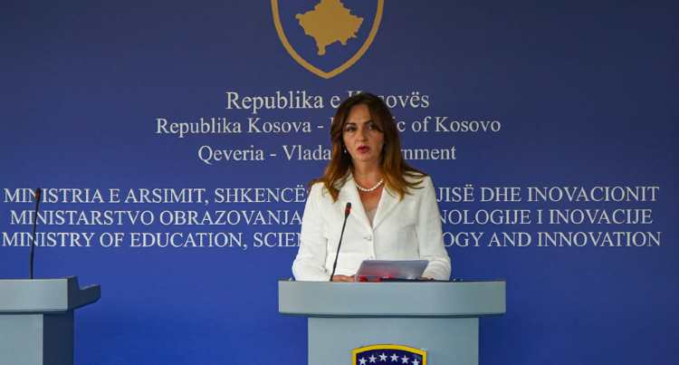 Nagavci nuk i informoi drejtorët komunalë për vendimin e ri për tekstet shkollore, nisma shihet e parealizueshme