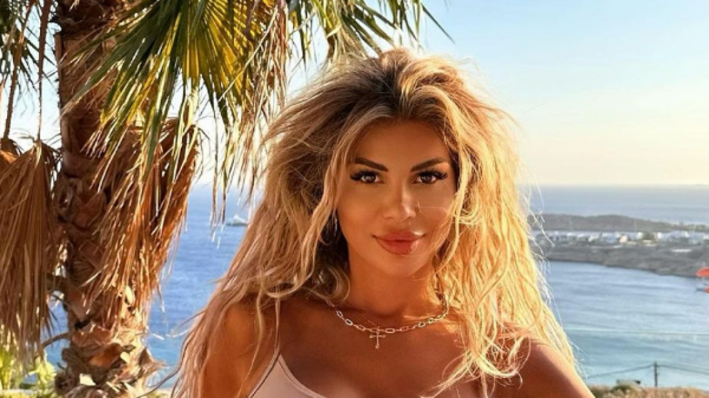 Luana Vjollca me pushime në Mykonos të Greqisë