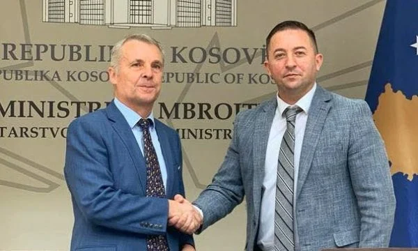 Ambasadori gjerman reagon pasi Armend Mehaj dha dorëheqje