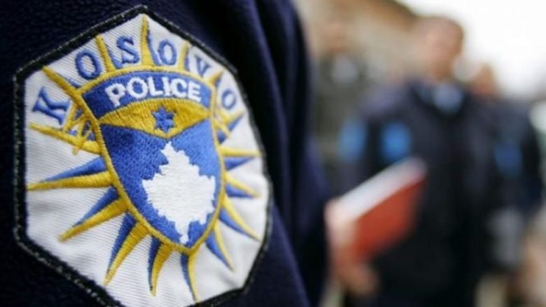 Përleshje me thika mes të miturve, arrestohet një nga ta