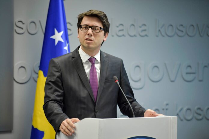 Murati: Kushtetuesja vendosi masë pezulluese t’i mbrojë komunat nga vetvetja