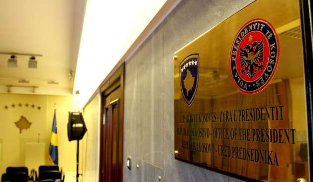 Ligji për Zyrtarët Publikë, Presidenca: Ndryshimi i neneve përgjegjësi e Kuvendit, jo e jona