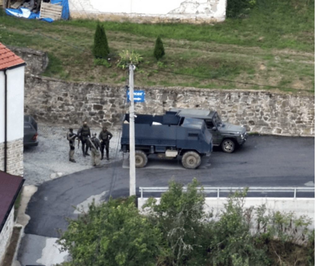 Konfirmon Policia: Janë vrarë edhe dy sulmues, arrestohet një tjetër