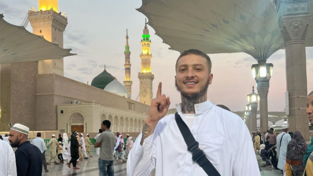 Fero publikon një tjetër fotografi nga vizita në Medinë