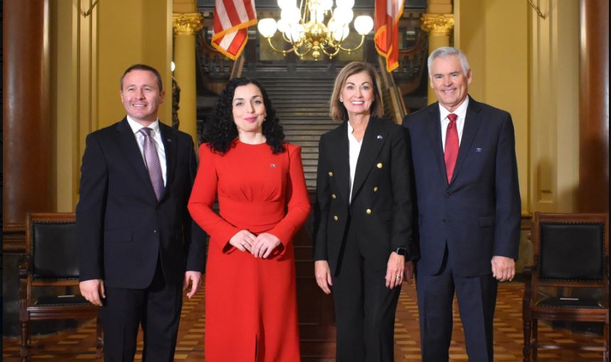 Reynolds takon Osmanin: Më e mira e marrëdhënieve Iowa-Kosovë edhe s’ka ardhur