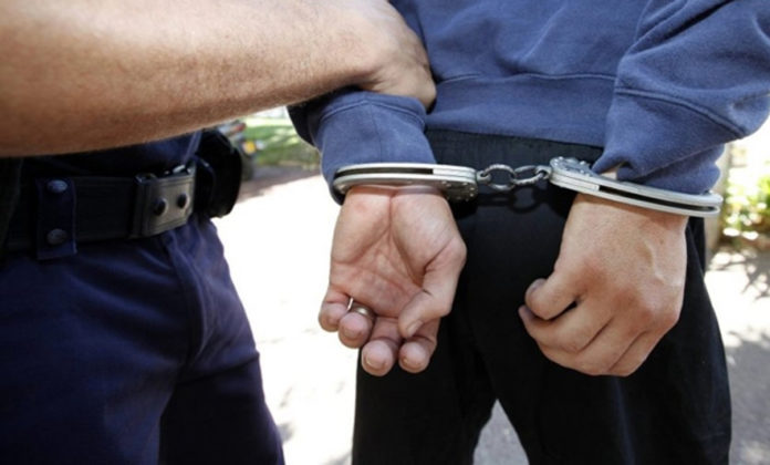 Arrestohet serbi në Jarinje, dyshohet se i ofroi ryshfet zyrtarit policor