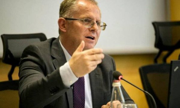 Bislimi thotë se Qeveria nxjerr dekret për Asociacionin pas vendimit të Gjykatës Kushtetuese