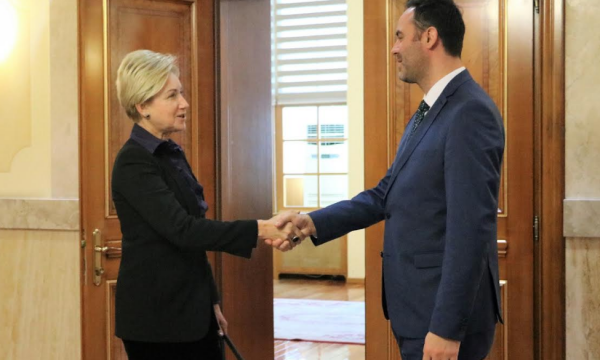 Konjufca takon ambasadoren e re të Letonisë në Kosovë, detaje se çka folën
