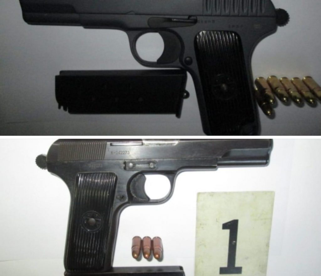 Policia në Skenderaj konfiskojnë dy armë