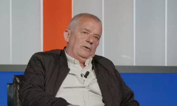 Shqiptari që serbët i thanë në morg ta identifikonte trupin e Adem Jasharit: Kur e rrotullova…