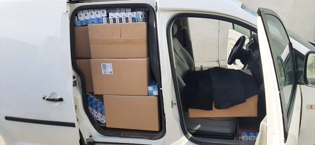 Policia kufitare inicion tri raste, arreston një person për falsifikim të dokumentit dhe parandalon dy raste kontrabandë me mallra