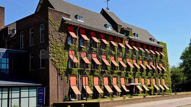 Specialja konfirmon bastisjen në shtëpinë e Sylejman Selimit