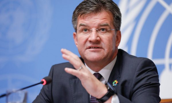 Lajçak thotë se shoqëritë e Kosovës dhe Serbisë s’e duan normalizimin: Sa herë Kurti e Vuçiq bëjnë ndonjë hap, ka kritika