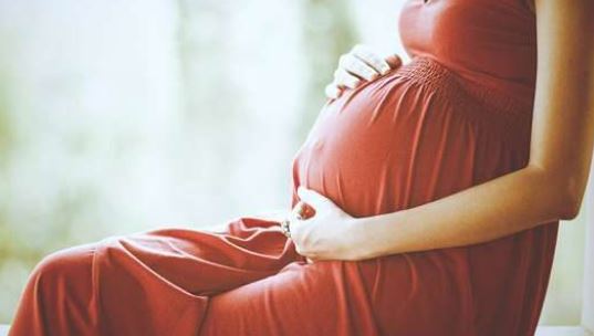 Qeveria e Shqipërisë fillon konsultimet e projektligjit për shëndetin seksual dhe riprodhues