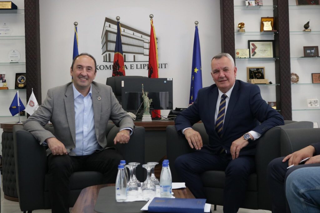 Në tri vitet e ardhshme pritet të ndërtohet ura mbi Lumin Sitnica