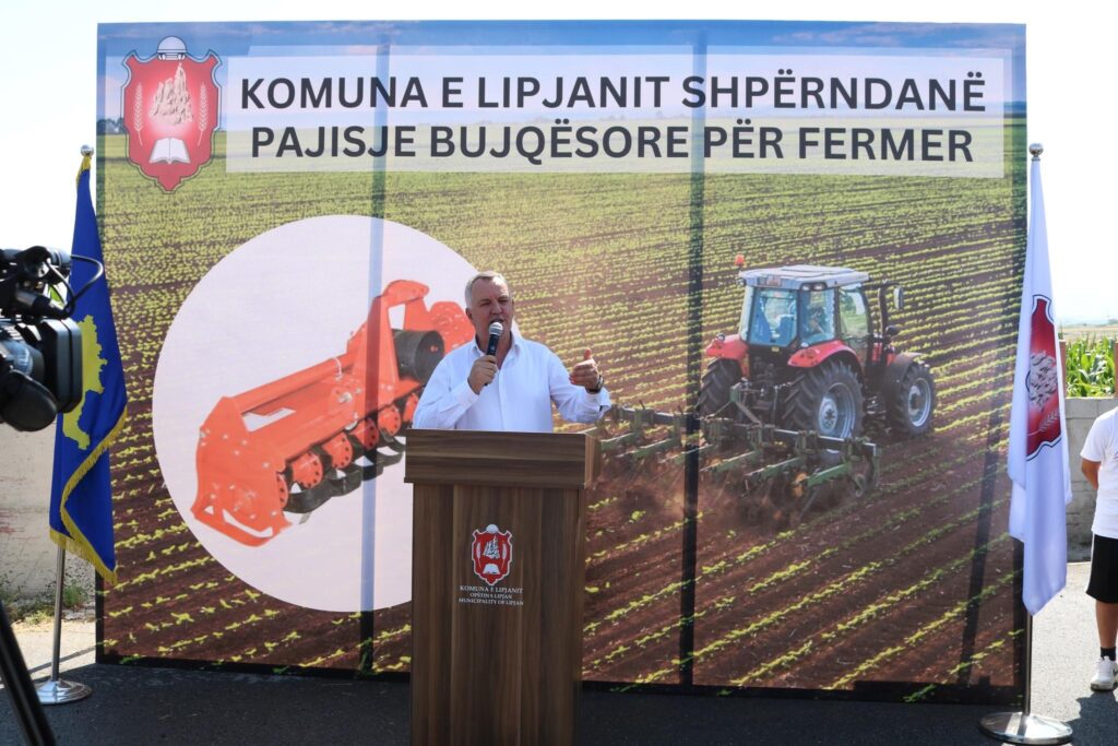 Komuna e Lipjanit shpërndanë 273 freza për fermerët