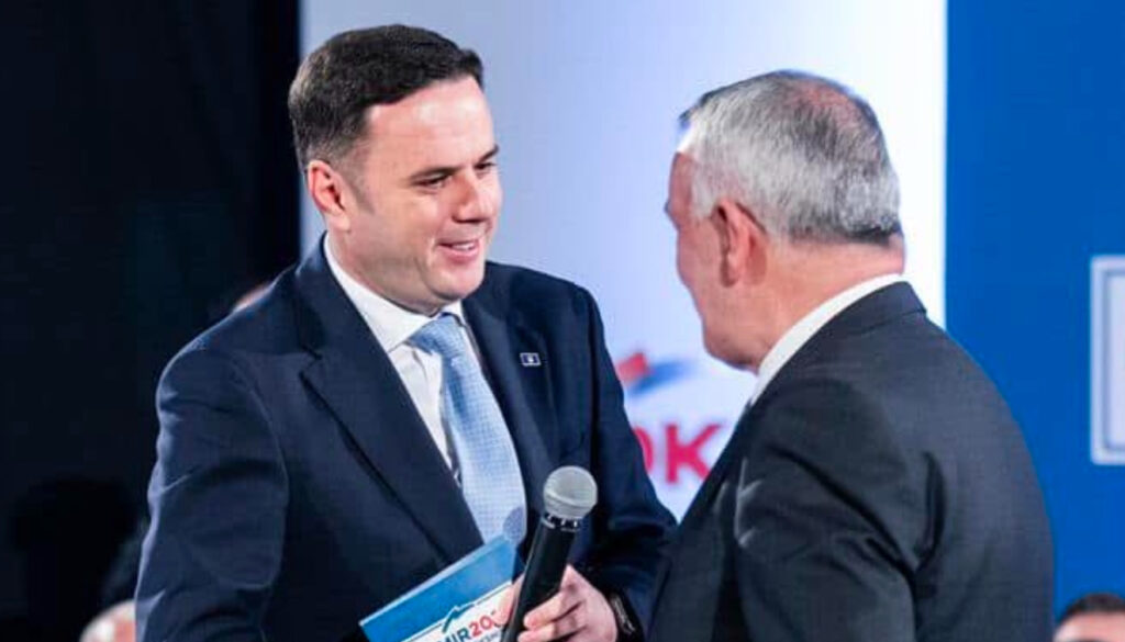 Abdixhiku në Lipjan: Derisa të tjerët propagandojnë e merren me ne, ne merremi me të ardhmen