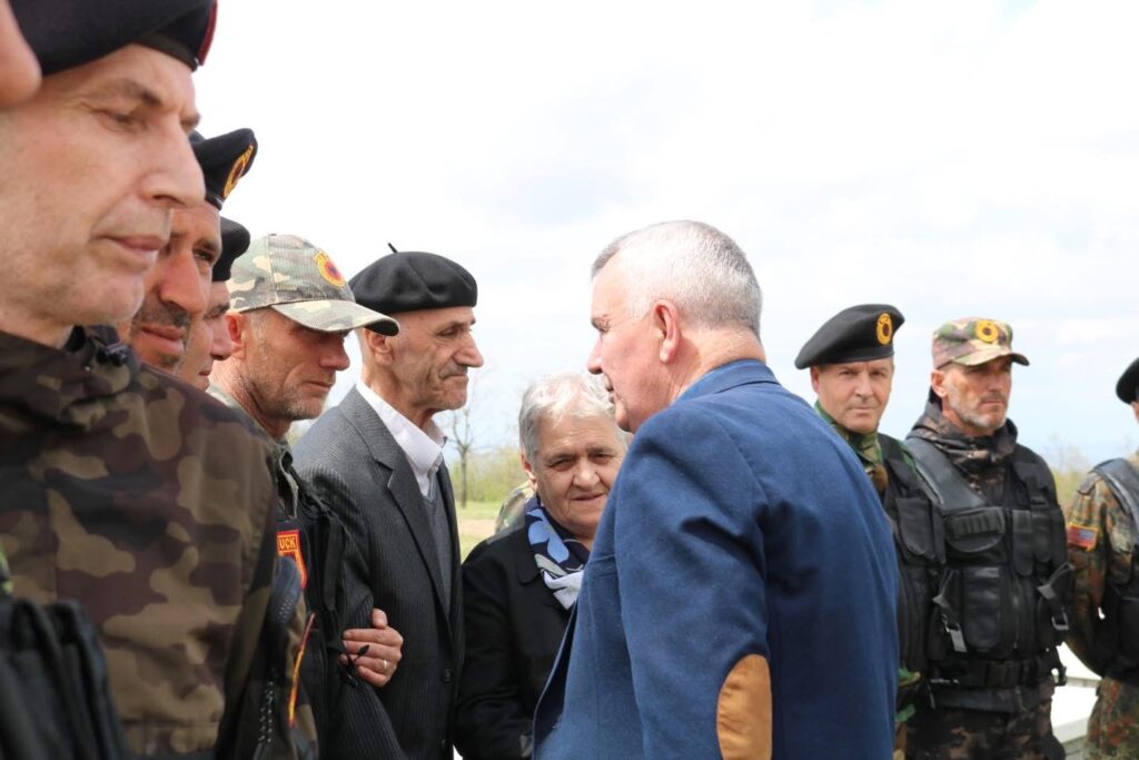 Nderohet Deshmori “Shaqir Hoxha”
