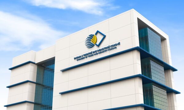 Dhoma e Tregtisë mirëpret anulimin e vendimit për treg të hapur: U vërtetua se ZRRE ka vepruar kundërligjshëm