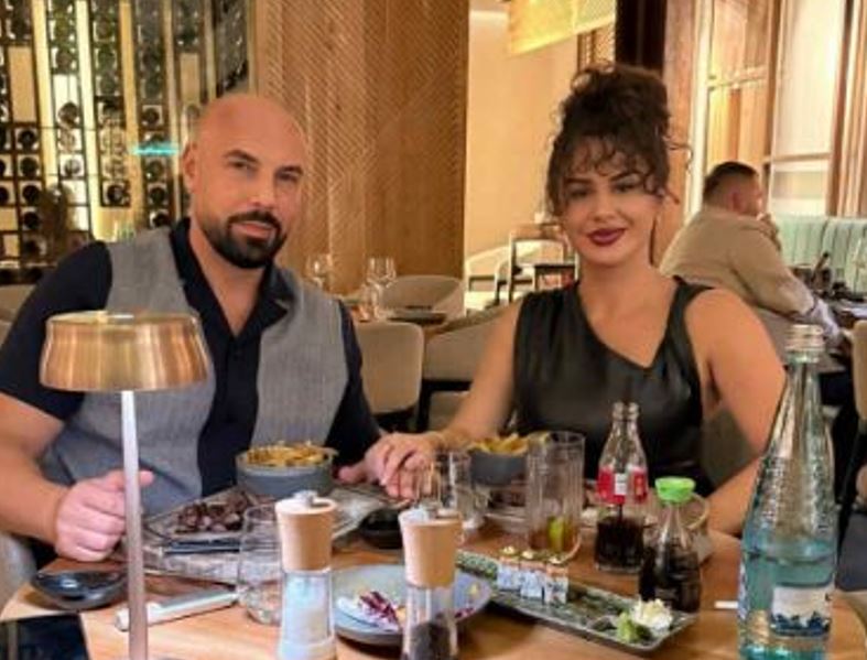 Romanca në ajër, Shkenda Dubova ndan momentin e ëmbël me bashkëshortin