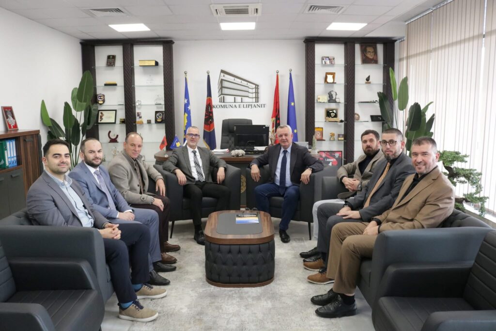 Kryetari Ahmeti ka pritur në takim Këshillin e Bashkësisë Islame në Lipjan