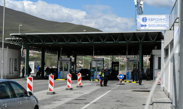 S’ka pritje të gjata për të hyrë e për të dalë nga Kosova në pikat kufitare