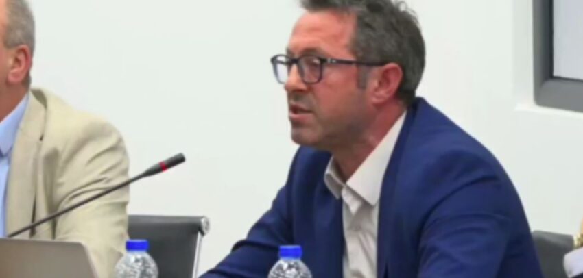 Krasniqi i LVV-së shpjegon pse nuk mund të certifikohet Lista Serbe