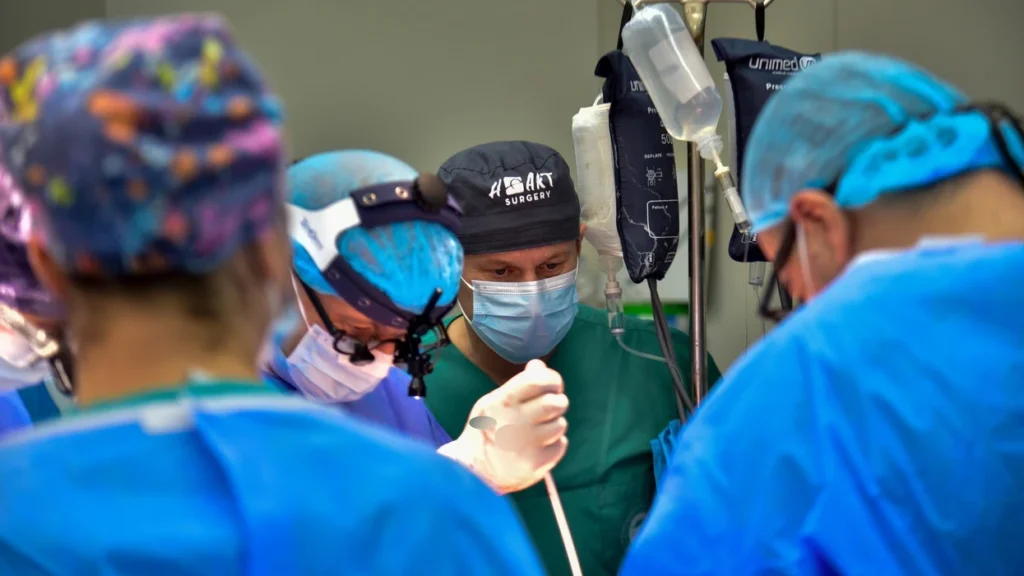 QKUK realizon për herë të parë në Kosovë zëvendësimin e harkut të aortës me procedurën FET