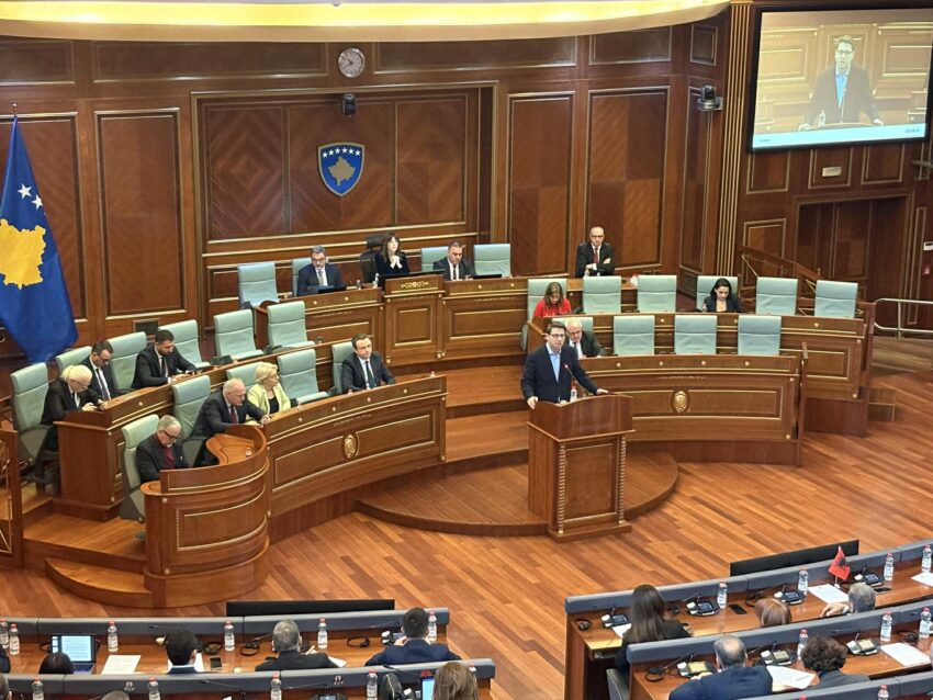 Zlatan Elek jep dorëheqjen nga pozita e deputetit të Kuvendit të Kosovës