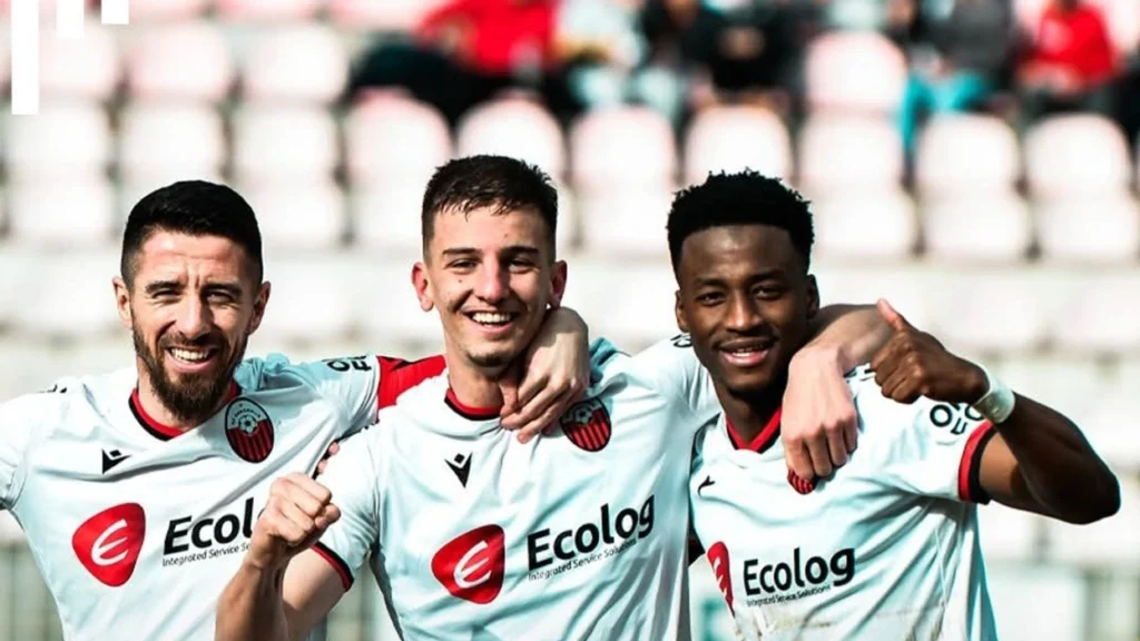 Shkëndija e pamëshirshme ndaj Tikveshit