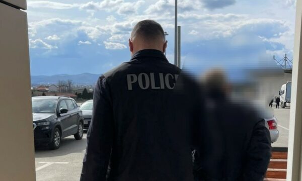 Arrestohet një person për krime ndaj civilëve në Matiçan të Prishtinës gjatë luftës