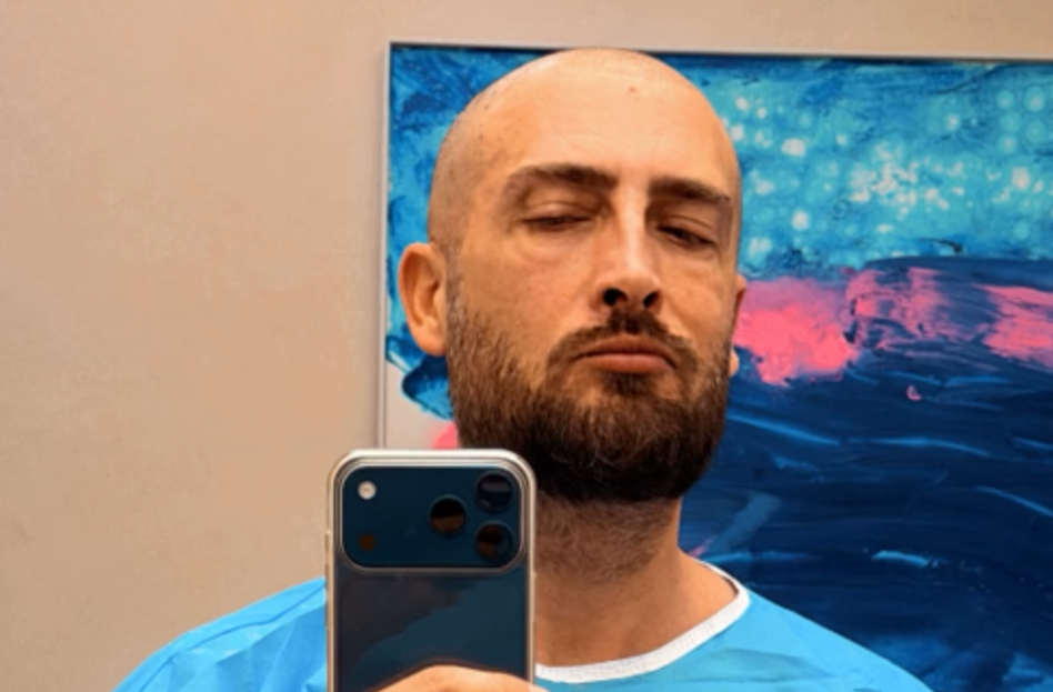 E papritur, Alaudini e rruan kokën