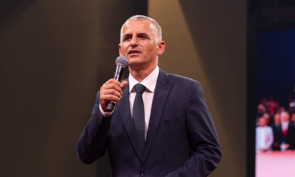 Hysen Durmishi thotë se ka vendosur të mos garojë për deputet